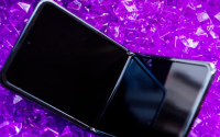 iFixit称三星GalaxyZFlip拆解揭示了灰尘对铰链的影响