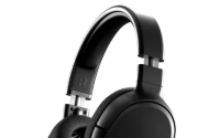 SteelSeriesArctis1无线耳机与NintendoSwitch聊天