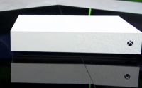 新的XboxOneFortnite捆绑包包括DarkVertex皮肤和紫色控制台