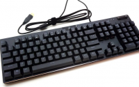 我们今天要评测的产品是Bullet HunterMK6机械游戏键盘