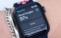 苹果在AppleWatchSeries6中引入了血氧追踪功能