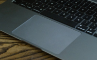 苹果新专利让整个MacBook Pro掌托可作为触控板使用