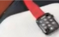 苹果工程师们正在测试一款代号为C68的AirPower无线充电板原型设备