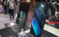 华为在MWC2019正式发布旗下首款5G折叠屏手机华为Mate X