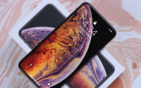 今年的iPhoneXS系列在售价方面门槛略高