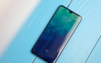 中兴在MWC2019上正式发布旗下首款5G手机中兴天机Axon10Pro