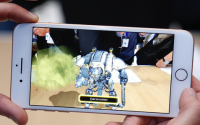 iPhoneX之前的产品包括iPhone7系列以及iPhone8系列