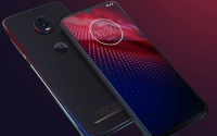 推出的MotoZ4搭载骁龙675移动平台
