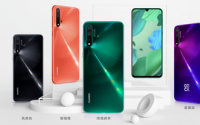 该系列不仅全球首发性能强劲的麒麟810处理器