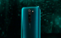 红米Note8Pro冰翡翠采用了时下手机界流行的墨绿色为主配色