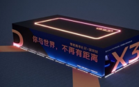 vivoX30正面采用一块无缺口屏幕前置摄像头采用升降式设计