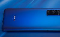 荣耀V30PRO搭载了麒麟9905GSoC支持SA/NSA双模5G网络