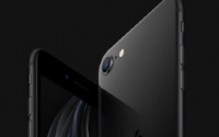 全新iPhoneSE和iPhone8都配备一块4.7英寸视网膜高清显示屏