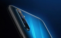 realme6Pro采用了时下流行的挖孔全面屏设计
