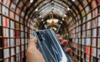 将在此次新品发布会上亮相的新品包括一款真无线蓝牙耳机