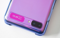 这款手机有望与三星Note20系列一同发布有黑色和紫色两种配色