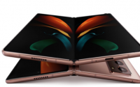 三星GalaxyZFold3或将首发屏下镜头技术