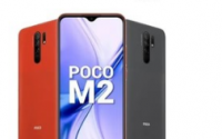 POCOM2Reloaded采用水滴屏设计正面配备一块6.53英寸FHD