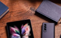 三星GalaxyZFold35G是一款采用了屏下摄像头技术的折叠屏手机