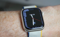 AppleWatchSeries7减60美元圣诞节准时到货
