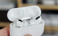 3月7日立即在AirPods或AirPodsPro上保存一个捆绑包
