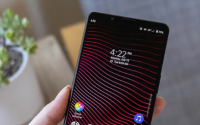 索尼以照片为中心的Xperia1III降到了迄今为​​止最优惠的价格