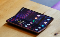 三星的GalaxyZFold2可折叠手机便宜了200美元