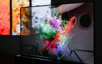 LG Display 展示了带有来自 Inspiration4 的 NFT 艺术的透明电视
