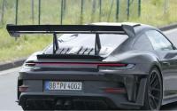 2023款保时捷911 GT3 RS似乎带有一些911的机翼